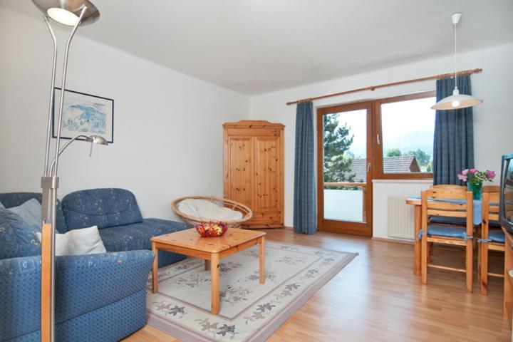 Haus Christina Apartment Фаак ам Зее Стая снимка